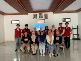 Mahasiswa KKN UAD Dampingi Optimalisasi Website Desa Dadapayu GunungKidul